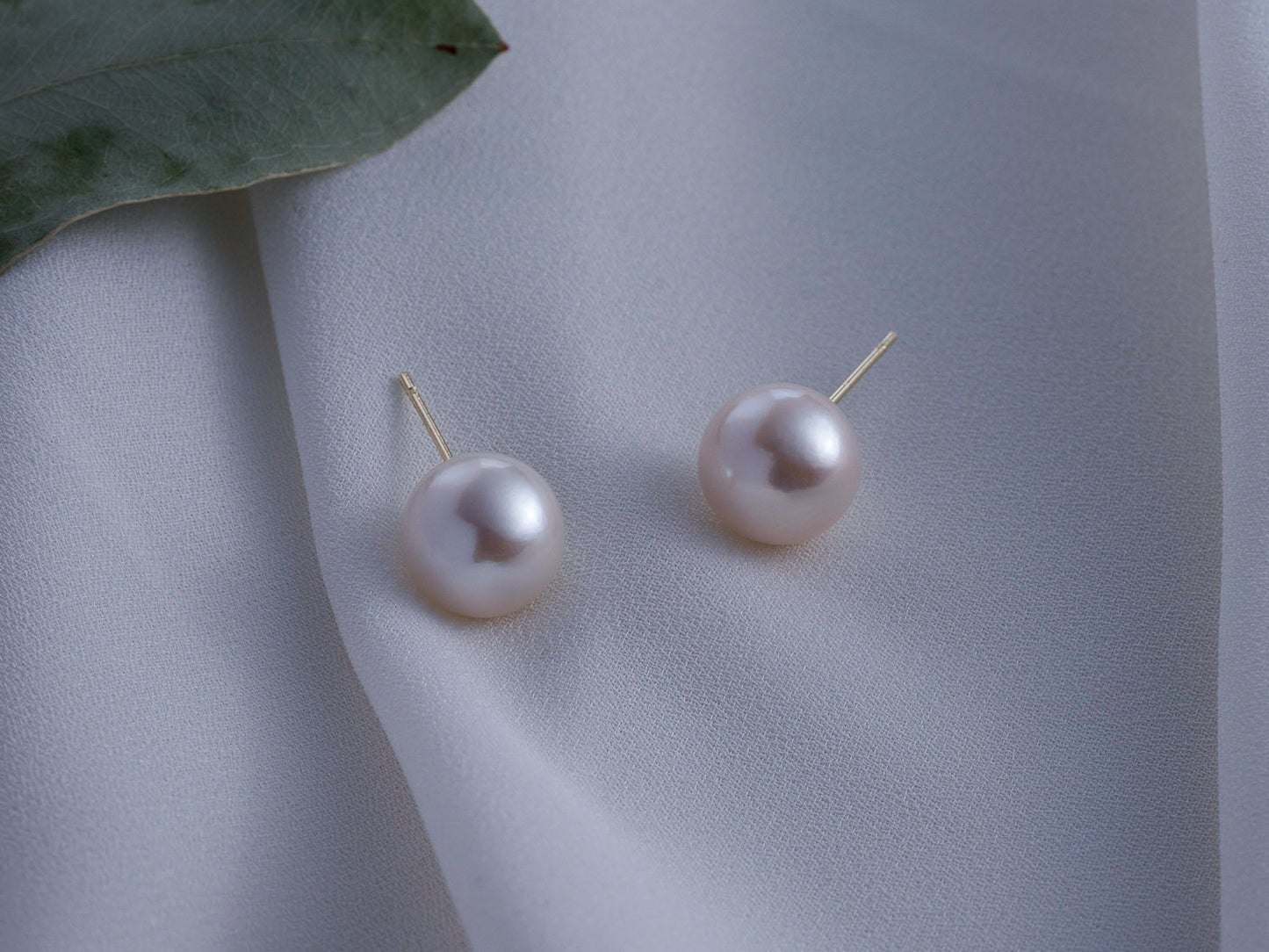 12mm Large Pearl Earrings