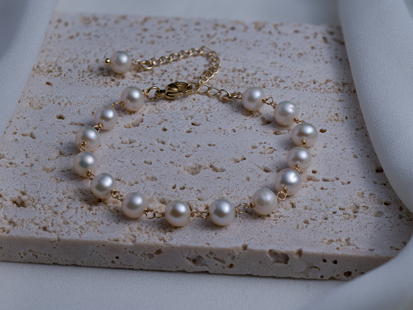 Classic Elegance: Handcrafted Adjustable Pearl Bracelet