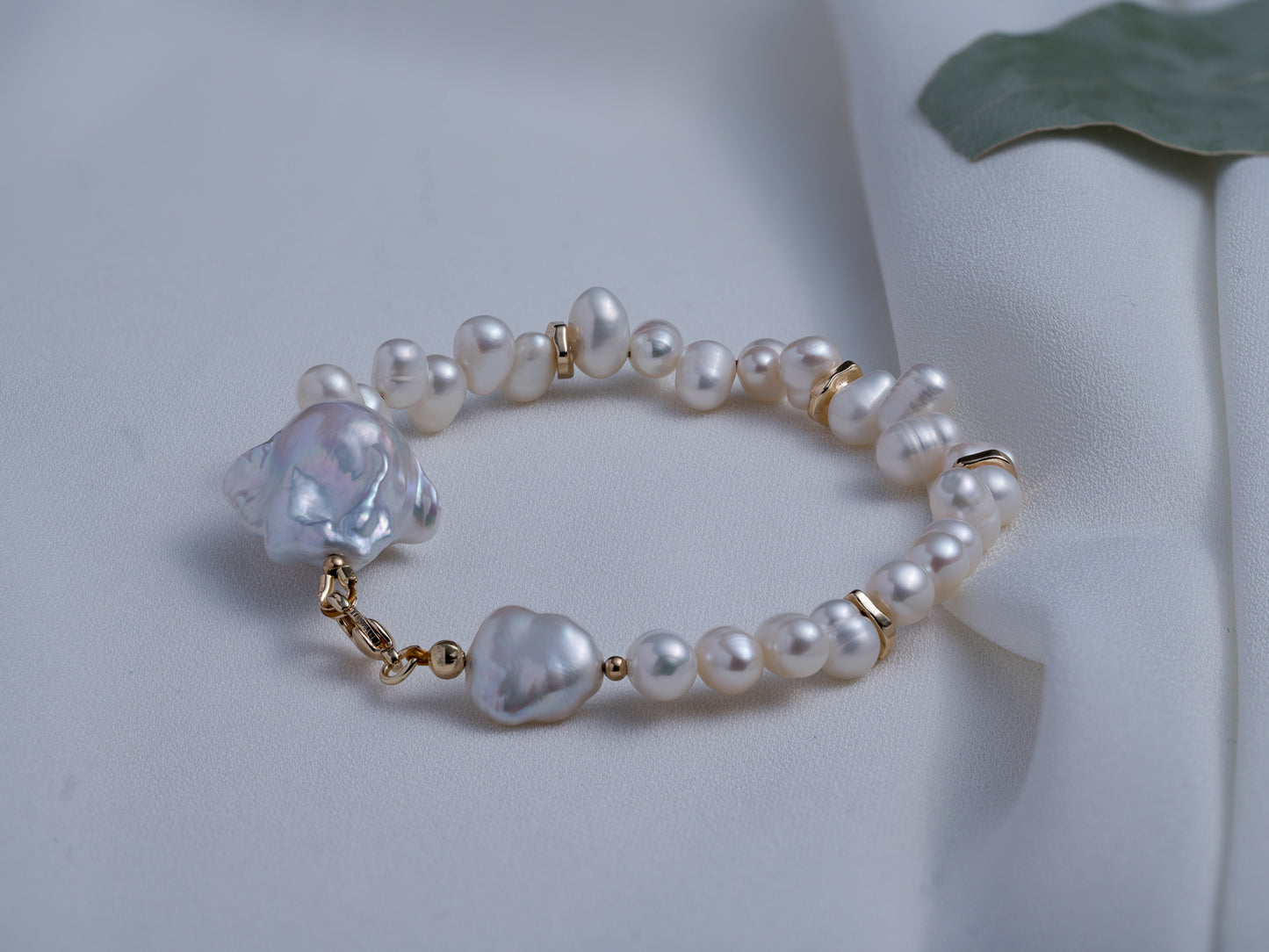 Baroque Brilliance - Mixed Pearl Bracelet