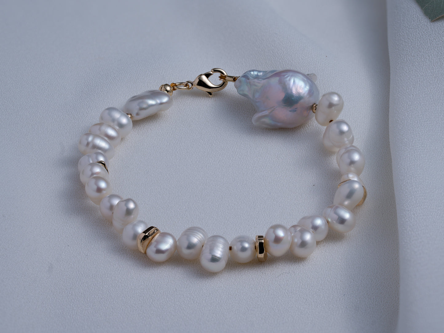 Baroque Brilliance - Mixed Pearl Bracelet