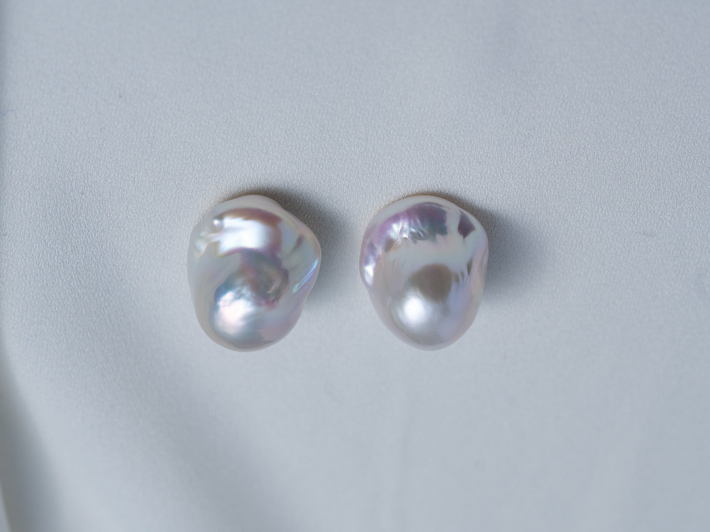 18-21MM Large Baroque Pearl Stud Earrings