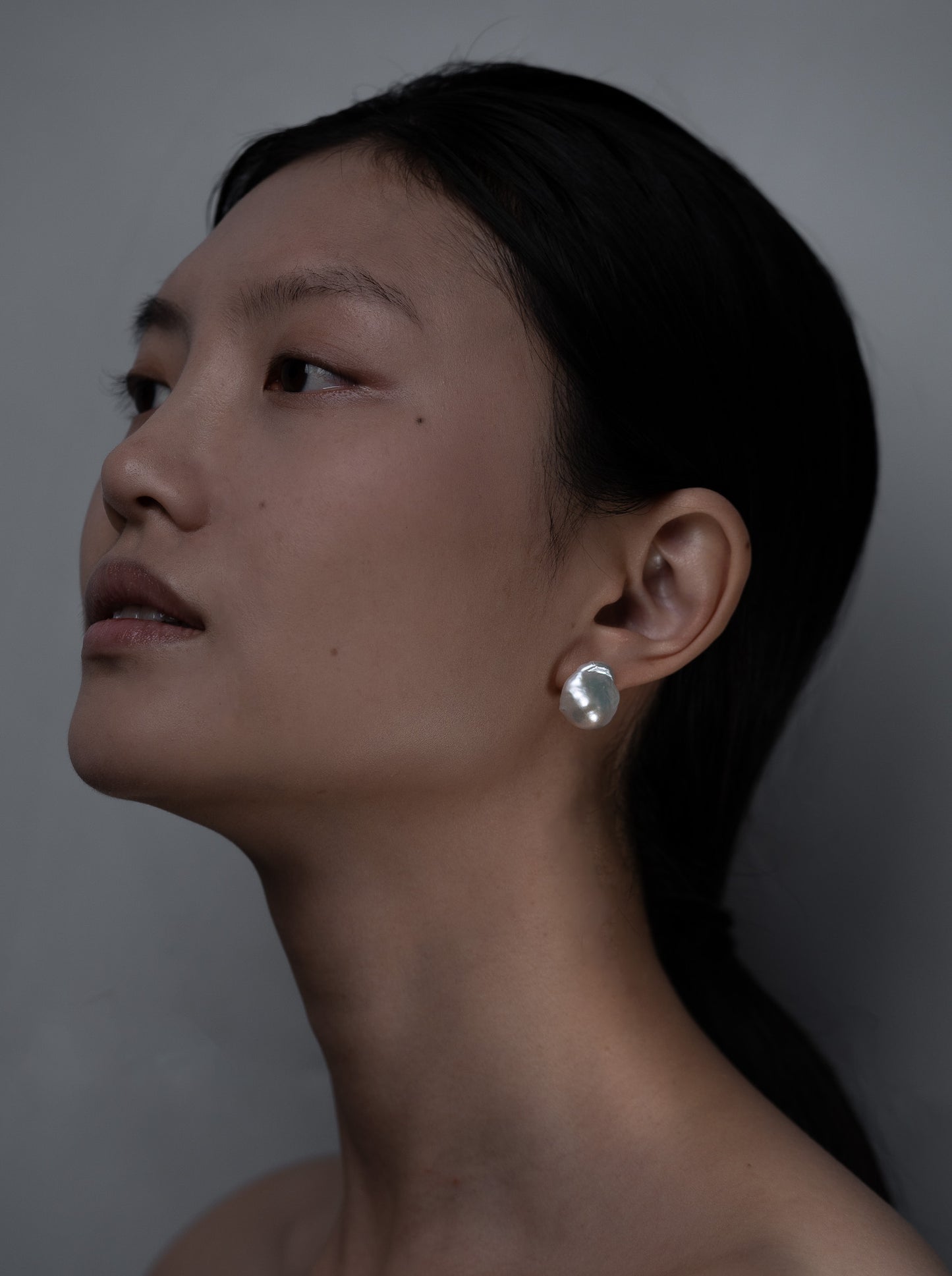 18-21MM Large Baroque Pearl Stud Earrings