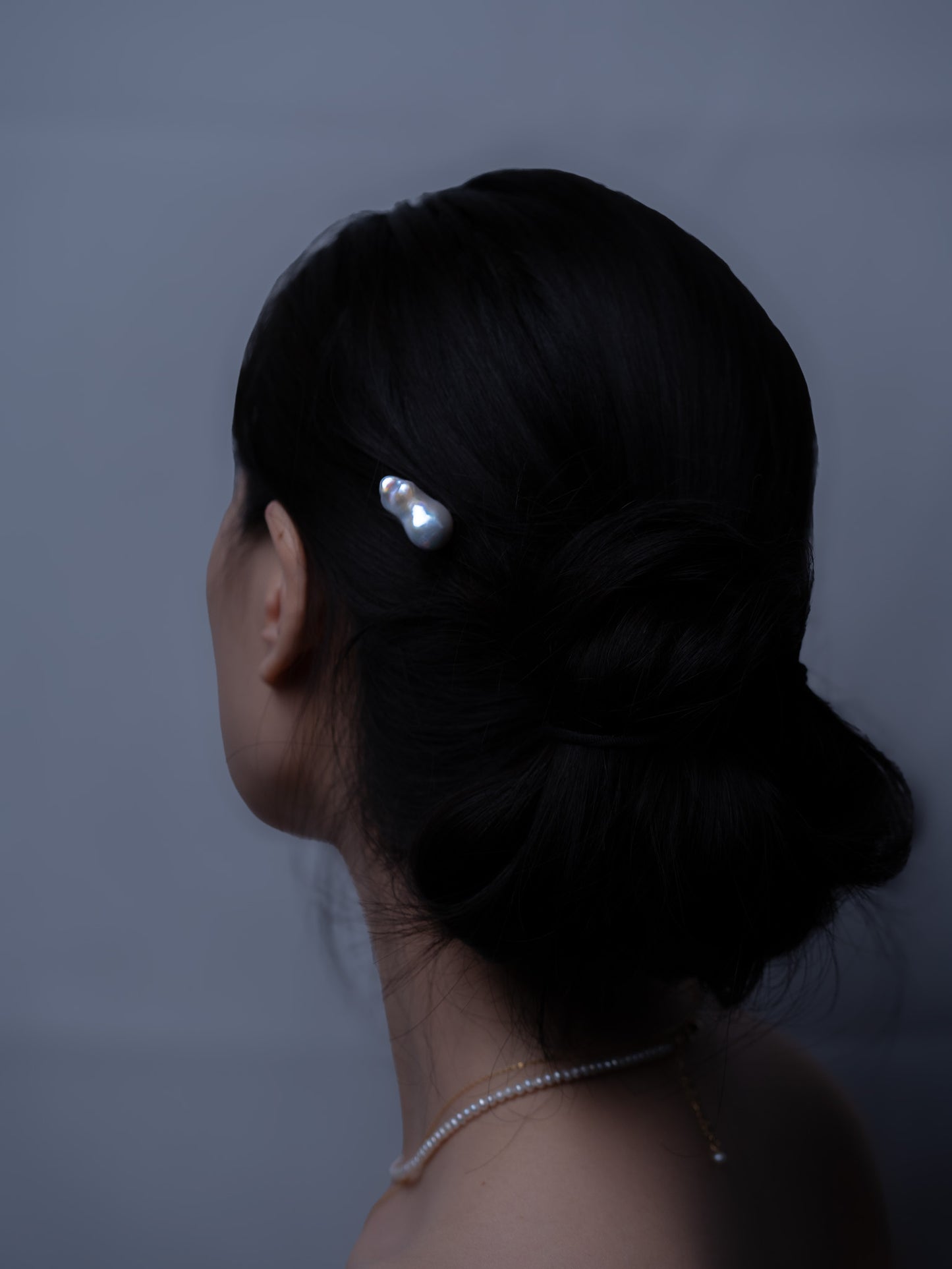 Iridescent Flame - Handmade Fireball Pearl Hair Pin