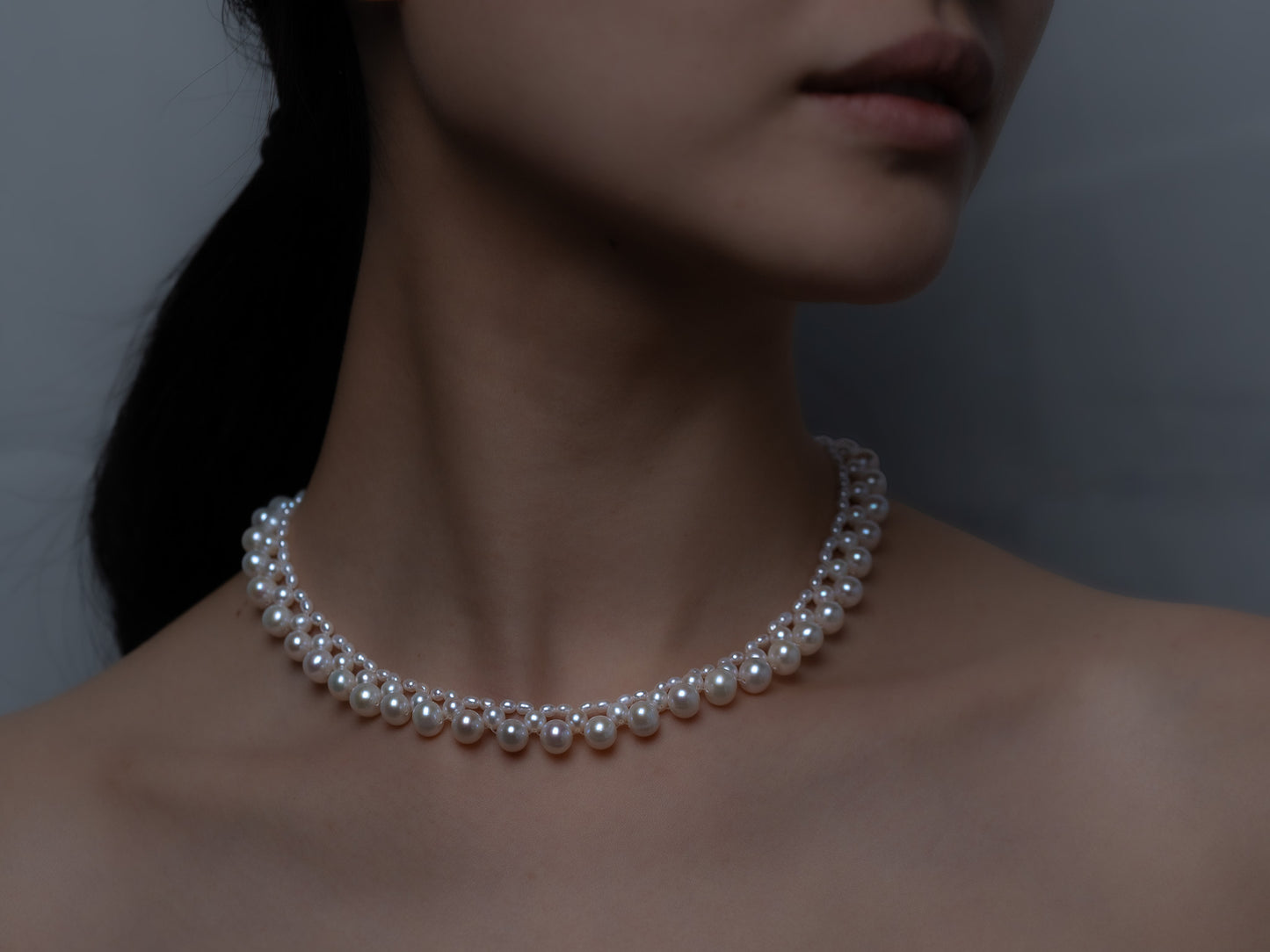 Graduated Pearl Collar