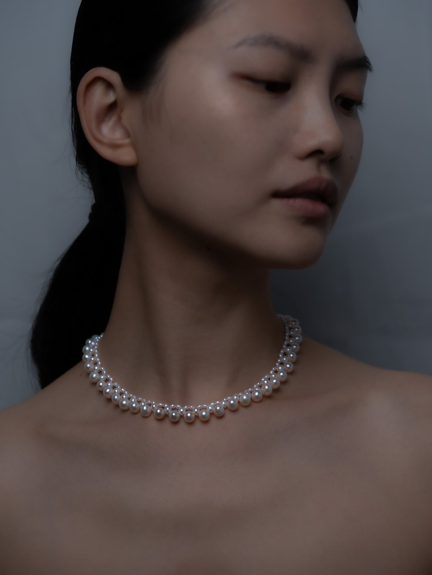 Graduated Pearl Collar