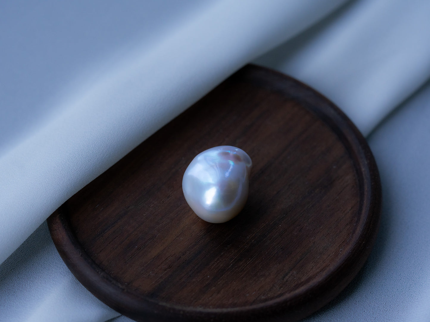 AAA+ Large 30mm-25mm Baroque Pearl Pendants