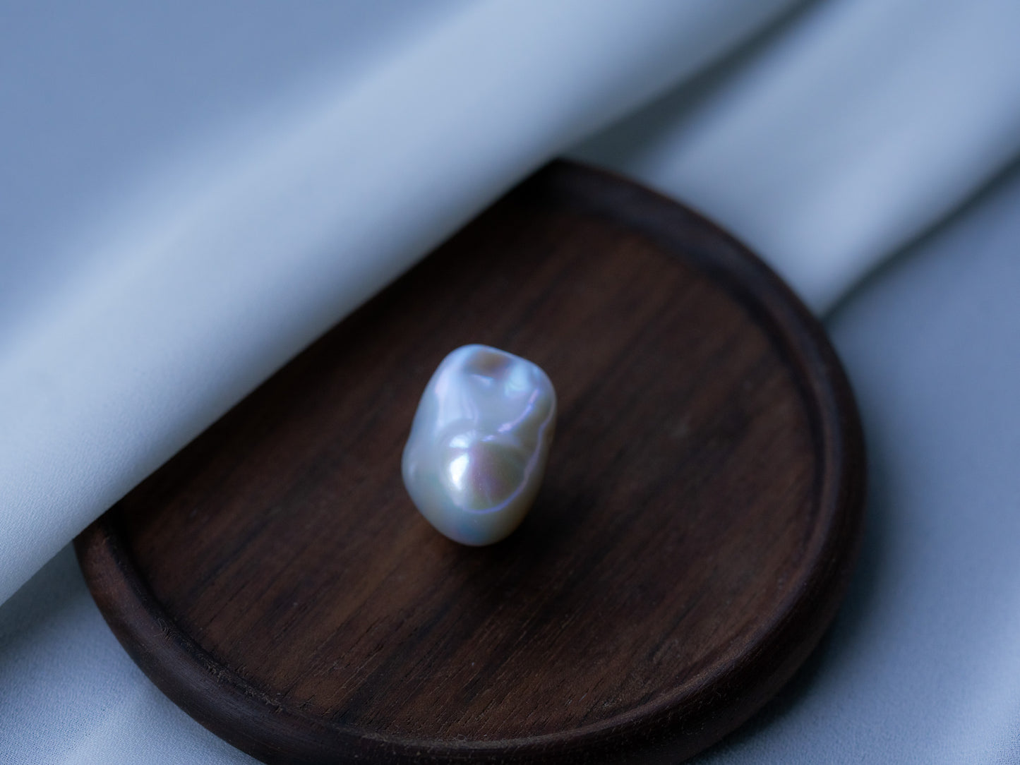 AAA+ Large 30mm-25mm Baroque Pearl Pendants