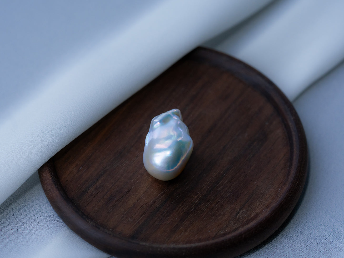 AAA+ Large 30mm-25mm Baroque Pearl Pendants