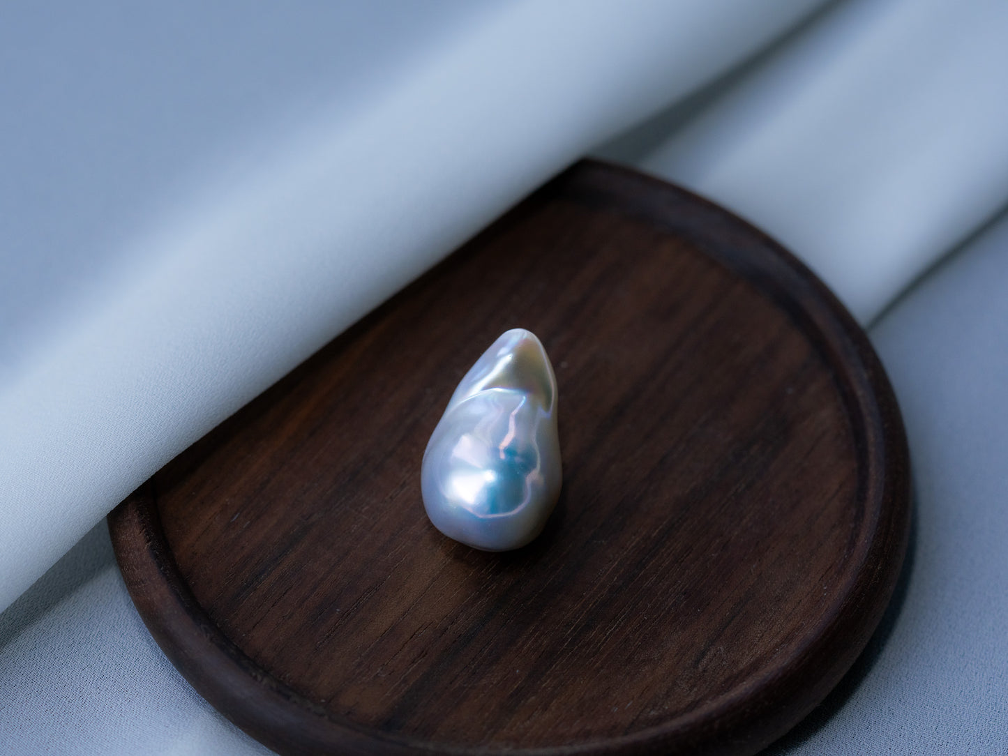 AAA+ Large 30mm-25mm Baroque Pearl Pendants