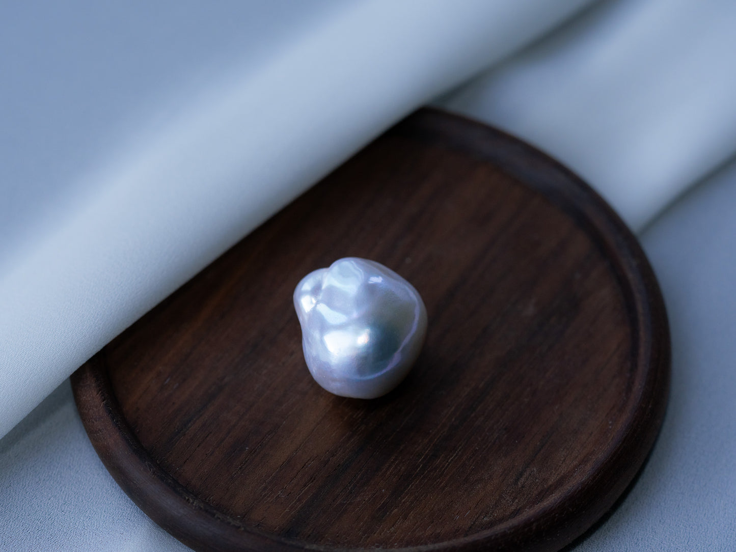 AAA+ Large 30mm-25mm Baroque Pearl Pendants
