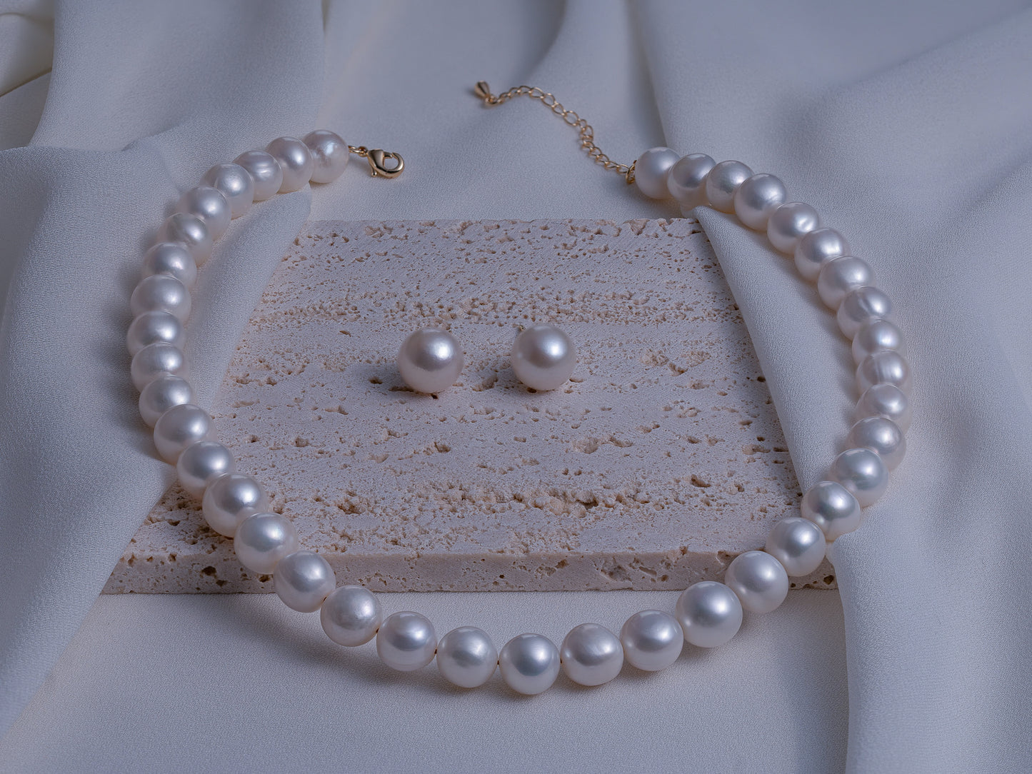 10mm Large Pearl Necklace
